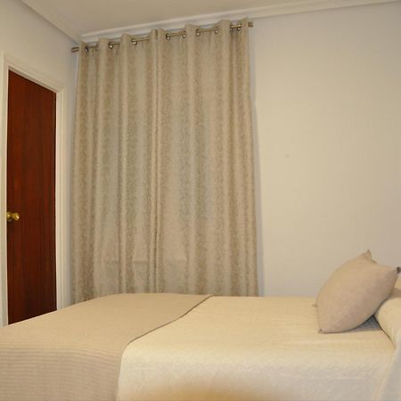 Hostal Ramon Y Cajal Valladolid Exterior foto